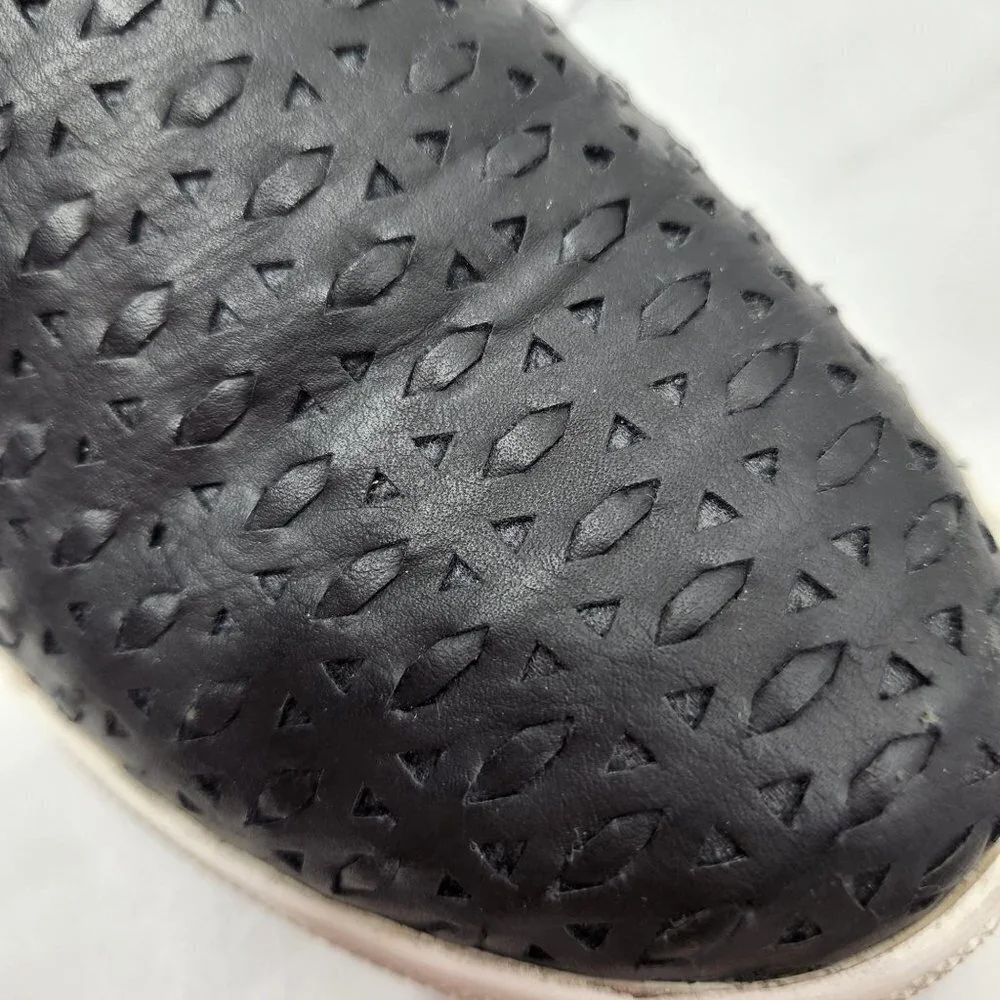 Steve Madden Excel Black Faux Vegan Leather Perforated Slip On Flat Sneaker 7B